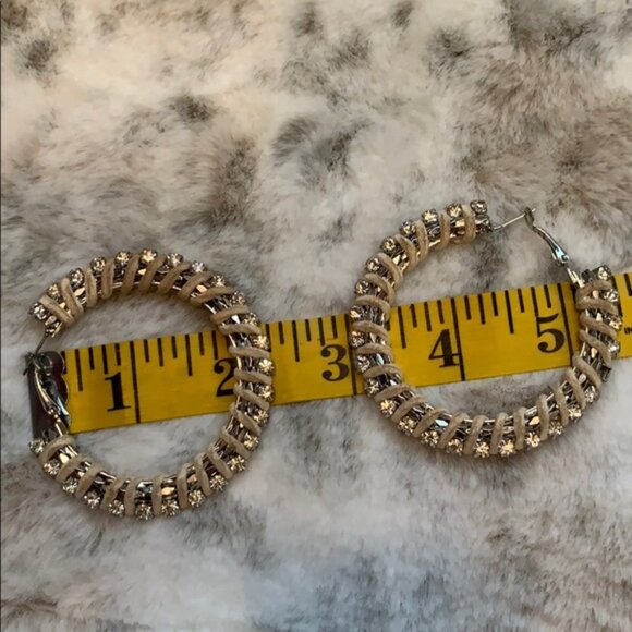 Silvertone Hoop Post Earrings Rhinestone and Leather Wrap Hinged Snapback - Picture 6 of 6